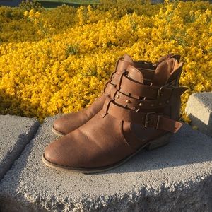 🌸Brown Booties🌸